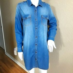 HFH  lightweight Denim shirt